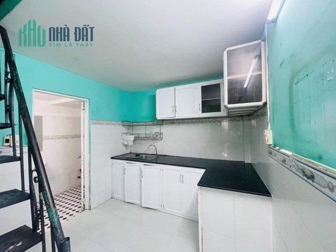 Bán nhà shr 60m2-3pn ngay chợ Tân Trụ Tân Bình diện tích khủng có 1-0-2, 4ty nhỉnh 0932030061