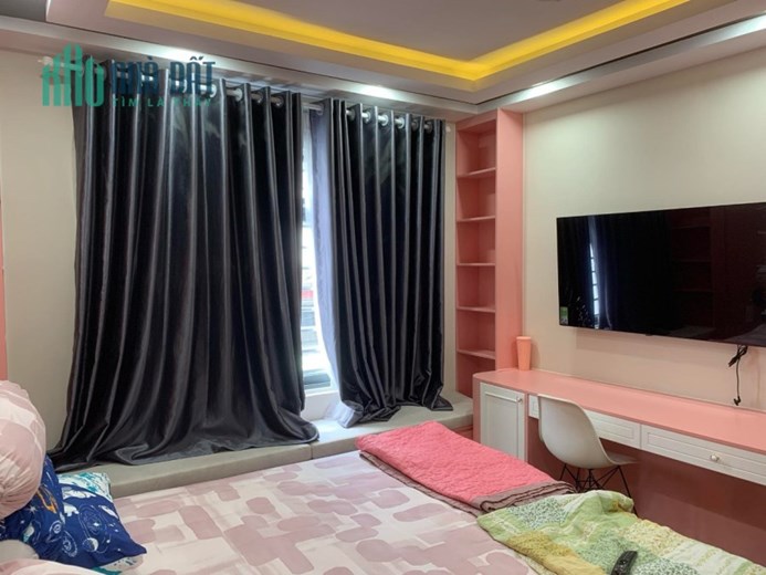 CHÍNH CHỦ CẦN BÁN Nhanh Căn Nhà Vị Trí Đẹp tại quận 10, TPHCM.