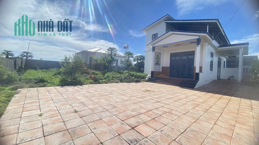Bán biệt thự và đất đẹp mặt hẻm đường hồ xuân hương, liên nghĩa đức trọng