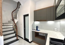 5 TẦNG MỚI  KOONG - KHU VIP BA ĐÌNH - Ô TÔ DỪNG ĐỖ 70M . Dt 30m, 5T, mt 5m, 4.35 tỷ