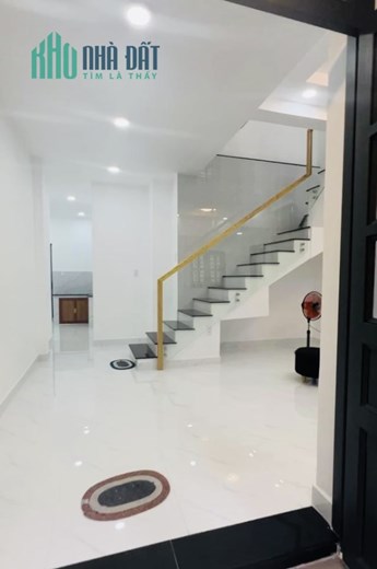 NHÀ MỚI TINH - NGANG KHỦNG 8Mx10M - 3PN CÓ PHÒNG DƯỚI TRỆT - 4.x TỶ - BÌNH THẠNH