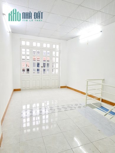 HẺM BA GÁC THÔNG - NHÀ MỚI VÀO Ở NGAY - SỔ NỞ HẬU - 39.7 M2 - 2 TẦNG 3 PHÒNG NGỦ - CHỈ 2.65 TỶ