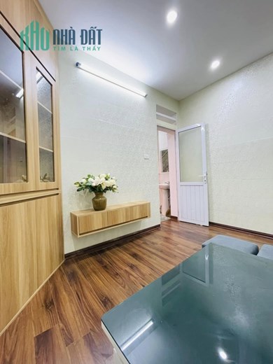 Bán nhà Kim Liên Xã Đàn 2 ngủ chỉ nhỉnh 1 tỷ đồng sổ đỏ