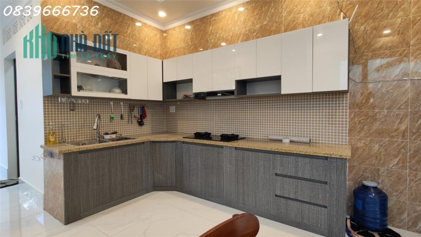 Chủ Nhân Mới Cho Ngôi Nhà Hiện Đại Gần Trường, Chợ Hòa Thành