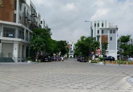 Bán Gấp Liền Kề Quận Hoàng Mai, The Manor Central Park Nguyễn Xiển, 75m x 5T, Giá 24 tỷ.