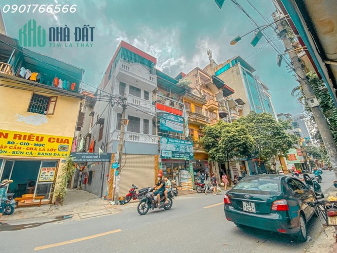 Bán Nhà Mặt Phố Quận Thanh Xuân, Phố Hoàng Văn Thái, 50m x 4T, Giá Hơn 13 tỷ.