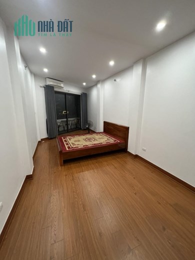 Nhà mặt đường Giải Phóng, Quận Thanh Xuân 60m x 5 tầng, mt: 3.9m