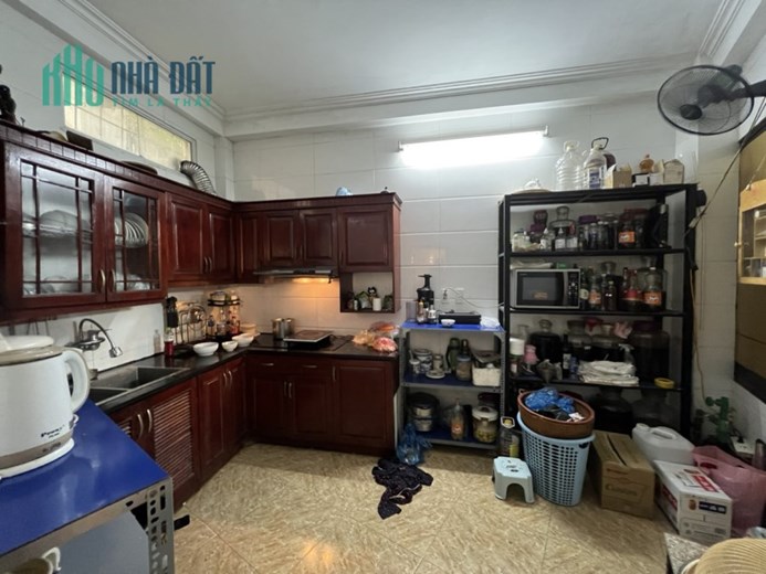 Cần bán gấp nhà, đất, An Duơng Vương, Tây Hồ 86m2 / 230m2, nhỉnh 9 tỷ