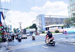 Gấp Bán Nhà 4 Tầng , 82m2 , Ngang 5.5, Mặt Tiền Đường . Phường Linh Chiểu-Thủ Đức,