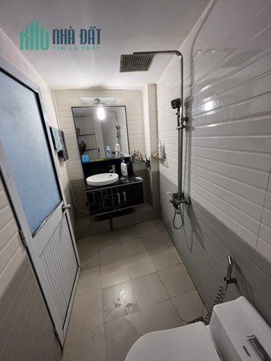 Bán Nhà Phân Lô, ô Tô đỗ cửa Phố YÊN LẠC, KIM NGƯU 5 TẦNG MỚI , KD 6,7 tỷ - 35 m2