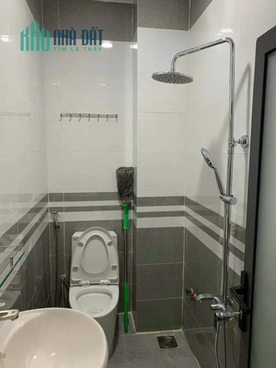Nhà Phan Huy Ích. 3.8x14m, 2 tầng BTCT, hẻm xe tải thông, chỉ 4.69 tỷ TL
