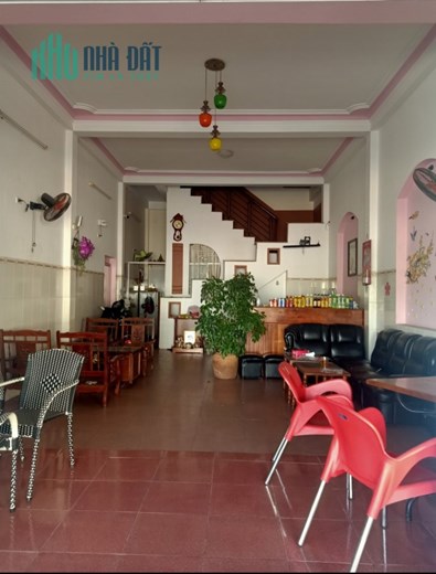 CHÍNH CHỦ BÁN GẤP NHÀ 4 Mê Mặt Tiền Đẹp Tại Thành Phố Quy Nhơn