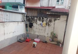 Bán đất Lạc Long Quân, Tây Hồ. 30m2; MT 4m; giá 6 tỷ