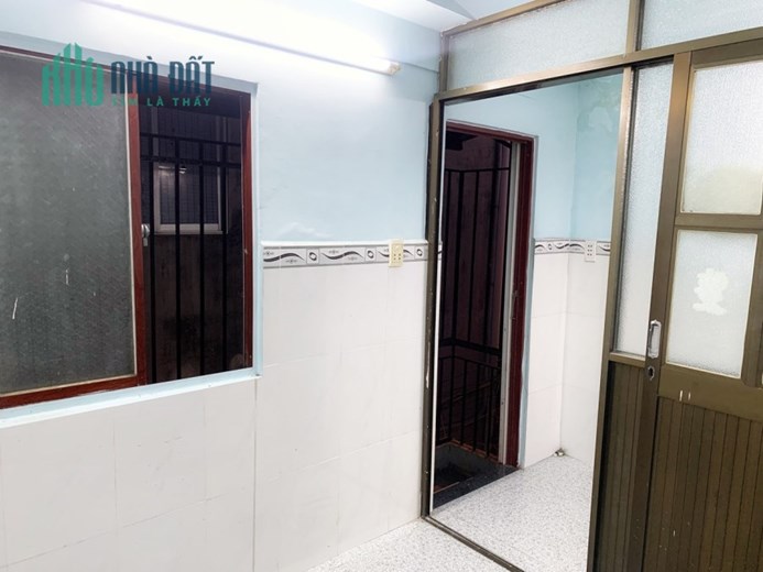 NHÀ NHỎ CÓ VÕ 2 TỶ GẦN 30M2,2PN,2WC, MỚI Ở NGAY, THỐNG NHẤT GÒ VẤP