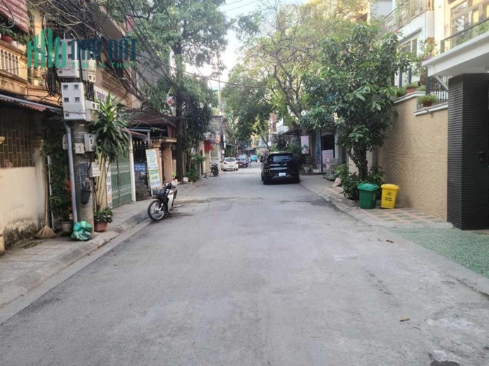 Chính chủ bán nhà đất ngõ 12 đường Phạm Văn Đồng, phường Xuân Đỉnh, quận Bắc Từ Liêm