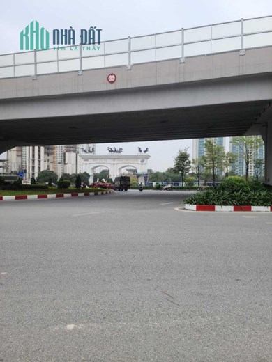 Chính chủ bán nhà đất ngõ 12 đường Phạm Văn Đồng, phường Xuân Đỉnh, quận Bắc Từ Liêm