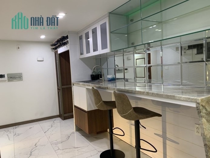 Siêu phẩm 2 mặt hẻm 8m Lê Văn Quới BT 80m2 5 tầng chỉ 11 tỷ nhỉnh.