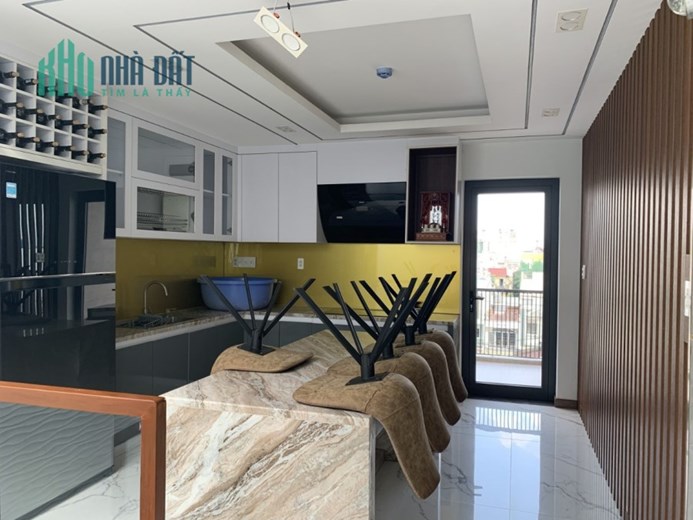 Siêu phẩm 2 mặt hẻm 8m Lê Văn Quới BT 80m2 5 tầng chỉ 11 tỷ nhỉnh.