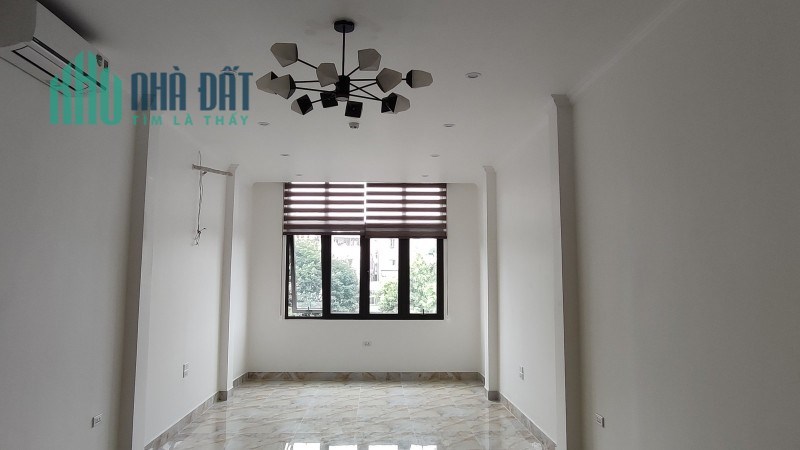 Cần Tìm Khách Thuê Nhà Nguyên Căn Đẹp Kinh doanh mặt phố Thanh Nhàn,  Hai Bà Trưng