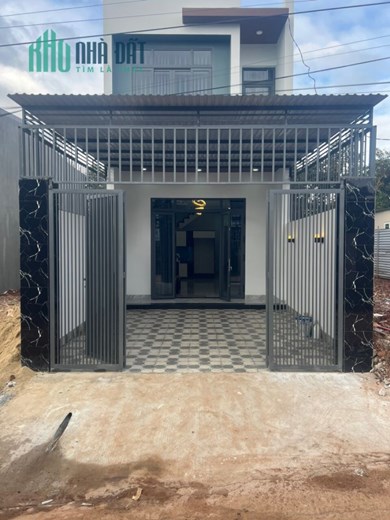 CẦN  BÁN GẤP CĂN NHÀ MỚI XÂY tại thành phố Buôn Mê Thuột, Đắk Lắk.