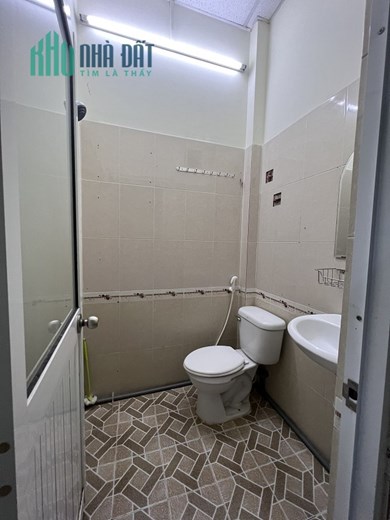 Chính chủ Cho thuê Nhà nguyên căn 1 trệt 1 lầu, 2PN, ban công view Landmark 81, Bình Thạnh