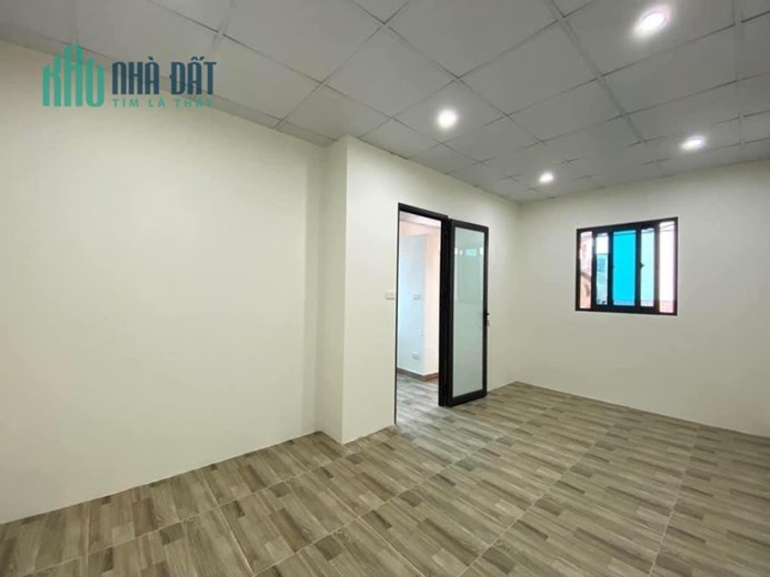Gấp : Nhà Trung Thanh ngay phố ô tô gầ n nhà chưa tới 3 tỉ 30m2 5 tầng
