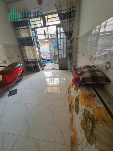 Sát MT Nguyễn Văn Đậu 35m2 3.3x10m 2PN KDCHH sân rộng chào 3.9 tỷ 0989998427