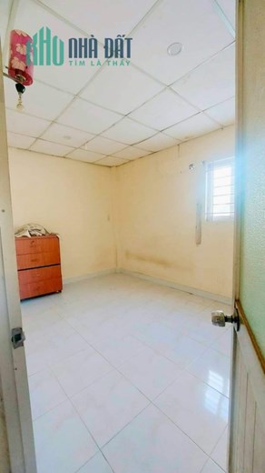 Bán nhà Quận 12, Phan Văn Hớn, 73m2 - Hẻm Ôtô - Sát Tân Bình - 4 PN - Chỉ Hơn 3 Tỷ
