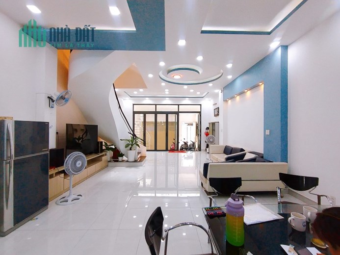 Siêu Phẩm Đẹp 5 Tầng Nguyễn Kiệm- HXH Thông- 50m2- Ngang Rộng 5,5m-  Gần Sân Bay- Giảm Chỉ 8 Tỷ