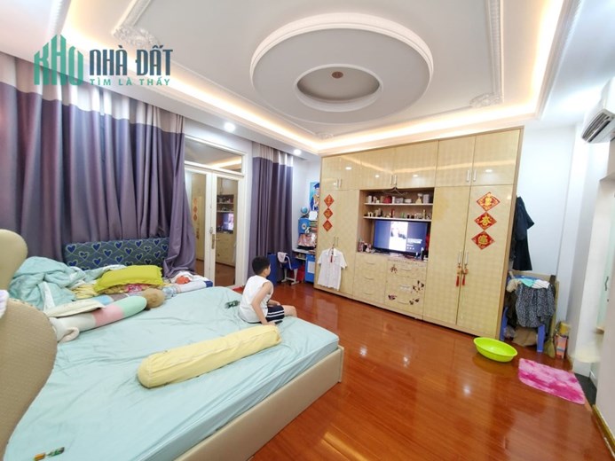 Siêu Phẩm Đẹp 5 Tầng Nguyễn Kiệm- HXH Thông- 50m2- Ngang Rộng 5,5m-  Gần Sân Bay- Giảm Chỉ 8 Tỷ