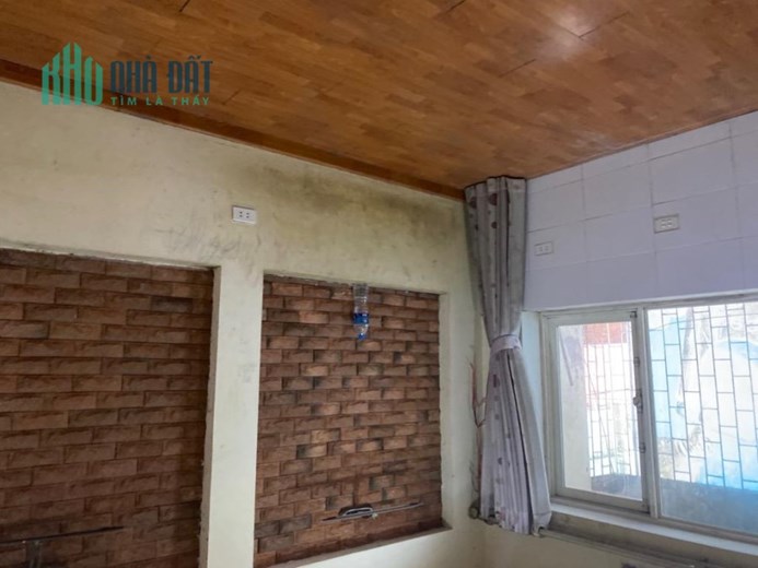 Phú Viên-Bồ Đề Nhà Kinh Doanh ngon
30mv- 3 tầng - 3,5 tỷ