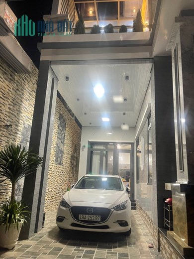 Chính chủ cần bán nhà riêng 215m2 tại Phường 2, TP Bảo Lộc, Lâm Đồng