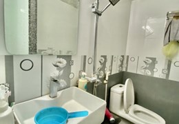 Bán nhà đẹp ở ngay Hào Nam 36m2 x 5 tầng, 2 thoáng, nhỉnh 5 tỷ