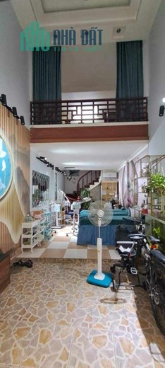 Bán gấp nhà Lĩnh Nam ô tô kinh doanh online Mt rộng 5 tầng- giá rẻ 3 tỷ 95