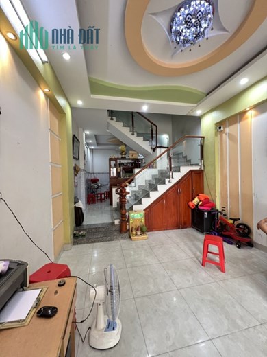 Bán nhà đường số 6 BHH B hẻm 6m thông 56m2,3 Tầng Nhỉnh 3 tỷ
