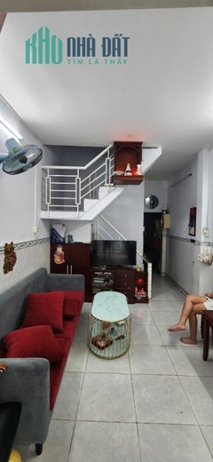 Bán nhà DT 35m2 Đối diện chợ Gò Vấp Đường Huỳnh Khương An