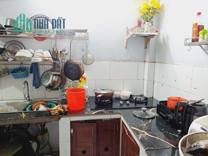 Bán nhà DT 35m2 Đối diện chợ Gò Vấp Đường Huỳnh Khương An