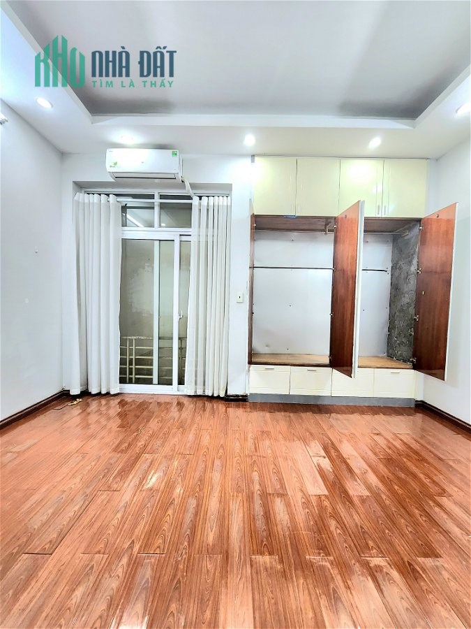 Bán Nhà Phố Trịnh Công Sơn Quận Tây Hồ. 44m Xây 6 Tầng Mặt tiền 4.2m Nhỉnh 11 Tỷ. Cam Kết Ảnh Thật