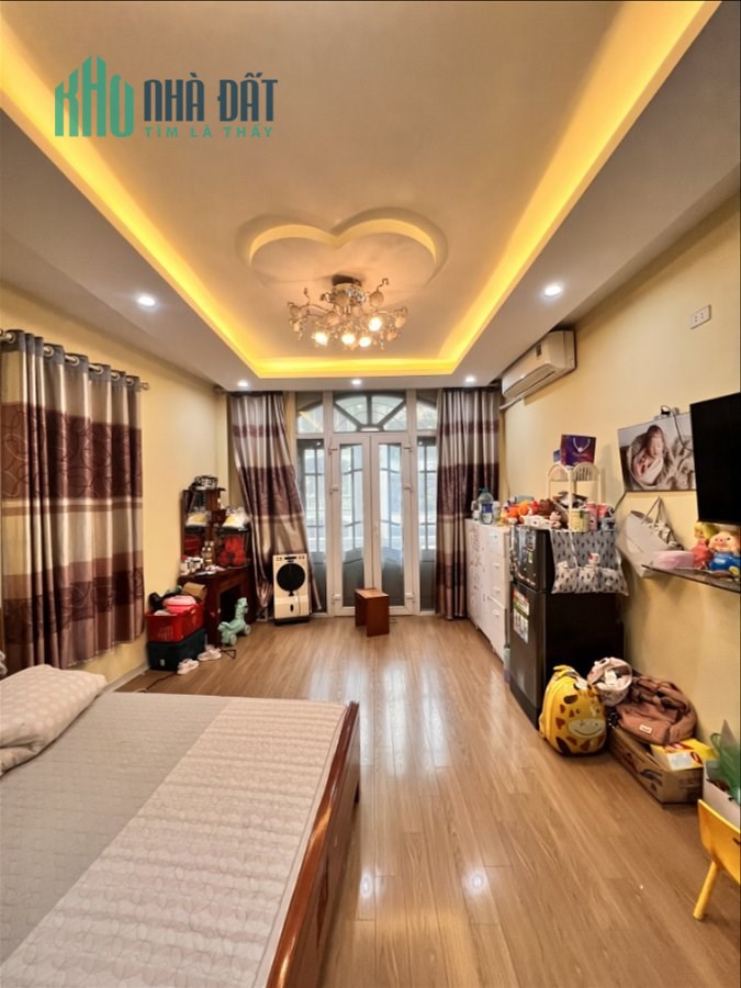 Bán Nhà Mặt Phố Khâm Thiên Quận Đống Đa. Sổ 30m Thực Tế 36m Xây 6 Tầng Nhỉnh 12 Tỷ. Cam Kết Ảnh
