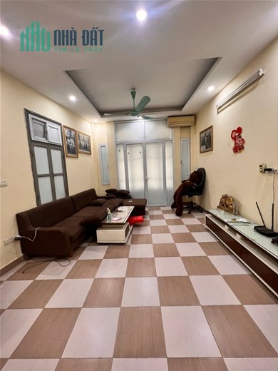 Bán Nhà Mặt Phố Khâm Thiên Quận Đống Đa. Sổ 30m Thực Tế 36m Xây 6 Tầng Nhỉnh 12 Tỷ. Cam Kết Ảnh