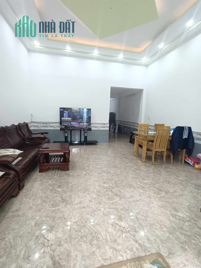 Nhà đẹp 2 tầng quận Thanh Khê, gần 90m2, chỉ 2 tỷ hơn