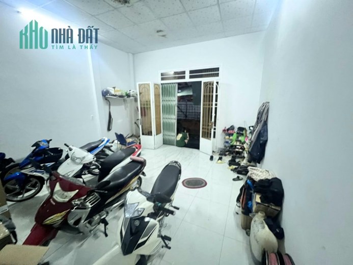Bán Nhà Gần Vincom Thủ Đức 62m2_5x13m HXH 50m Chỉ 3.1 Tỷ Mới Vào Ở Ngay