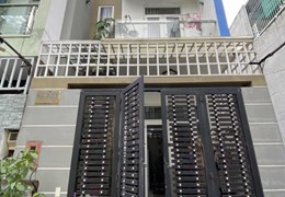 BÁN NHÀ NGÔ CHÍ QUỐC BÌNH CHIỂU THỦ ĐỨC 60M2  [  5 X 12  ] 2 TẦNG 
2 PHÒNG NGỦ --2 VỆ SINH - XE
