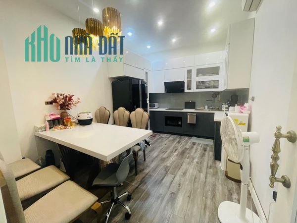 Bán Nhà Mặt Phố Kim Hoa Quận Đống Đa. Sổ 52m Thực Tế 56m Xây 5 Tầng Mặt Tiền 4m Nhỉnh 13 Tỷ. Cam