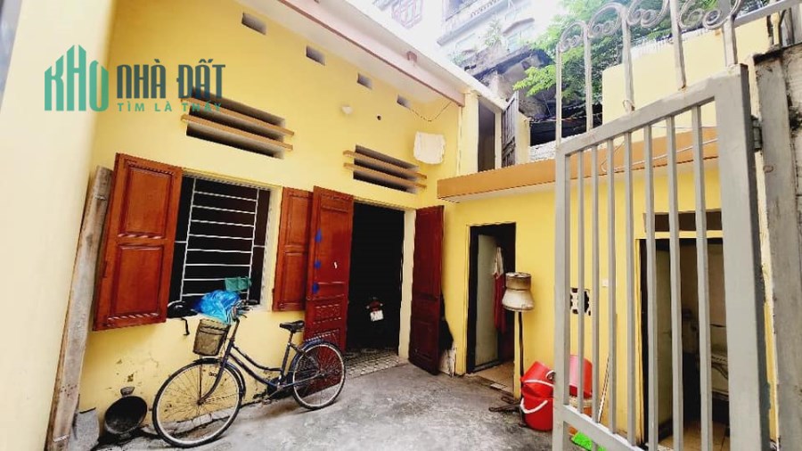 NHÀ NGUYỄN TRÃI, 3 BƯỚC MẶT PHỐ, Ô TÔ ĐỖ CẠNH NHÀ - 46m MT5m CHỈ 3 TỶ NHỈNH - LH 0839.039.963