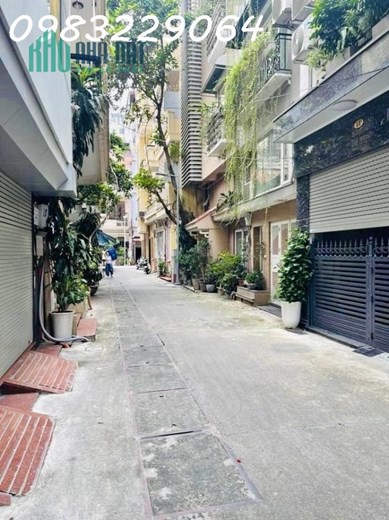 Nhà PHÂN LÔ, OTO phố ĐỘI NHÂN, Ba Đình, 75m * 4 tầng, giá 12.2 tỷ