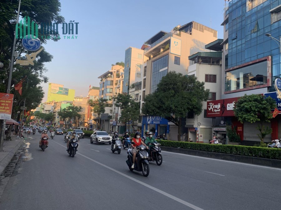 bán toà nhà lô góc mặt phố Nguyễn Văn Cừ, 148m x 9 tầng, mặt tiền 6.5m, vỉa hè 6m, thông sàn kinh
