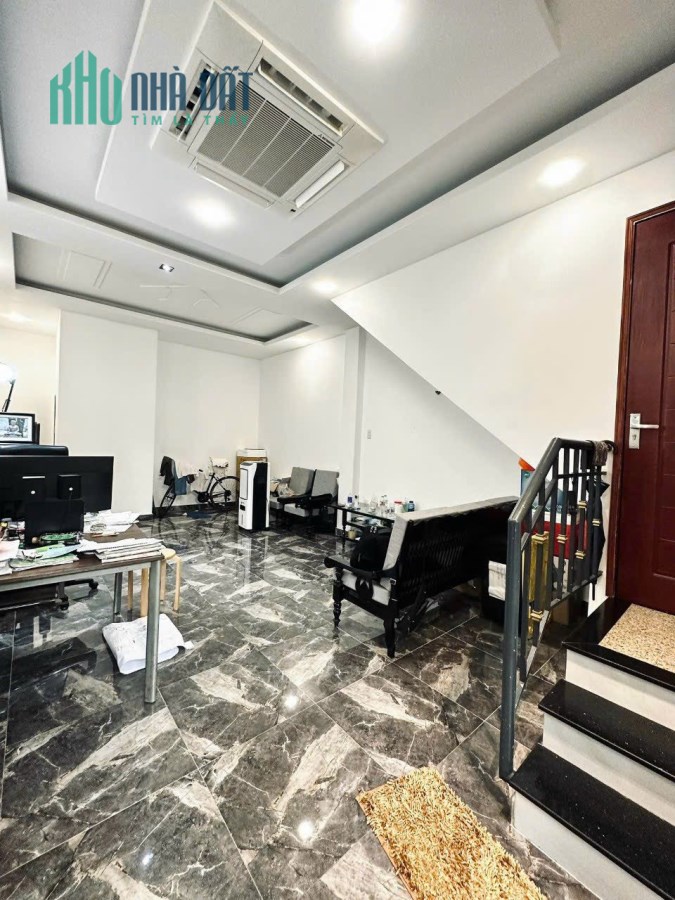 nhà đẹp hết nước chấm,nguyễn văn đậu - 4 tấm - 47m - 4.5 x 17 - 1 trệt 2 lầu 1 sân thượng - giá