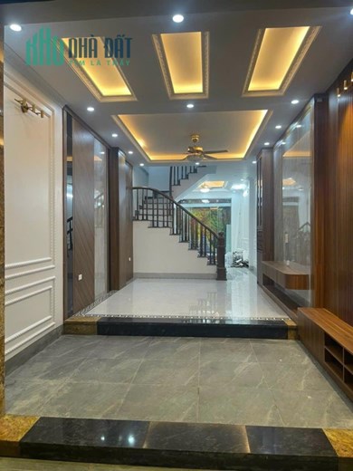 BÁN NHÀ  BỒ ĐỀ  DT51M 5TẦNG 6TỶ5 ,  FULL NỘI THẤT O TÔ ĐỖ CỬA.