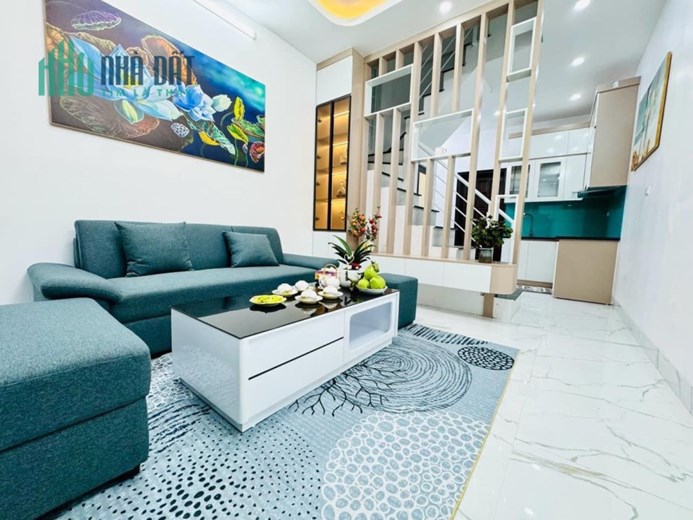 Bán nhanh nhà đẹp phố Thành Công DT 33m2 Giá 3,98 tỷ